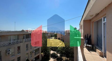 Двокімнатна квартира в Санні Дей 6