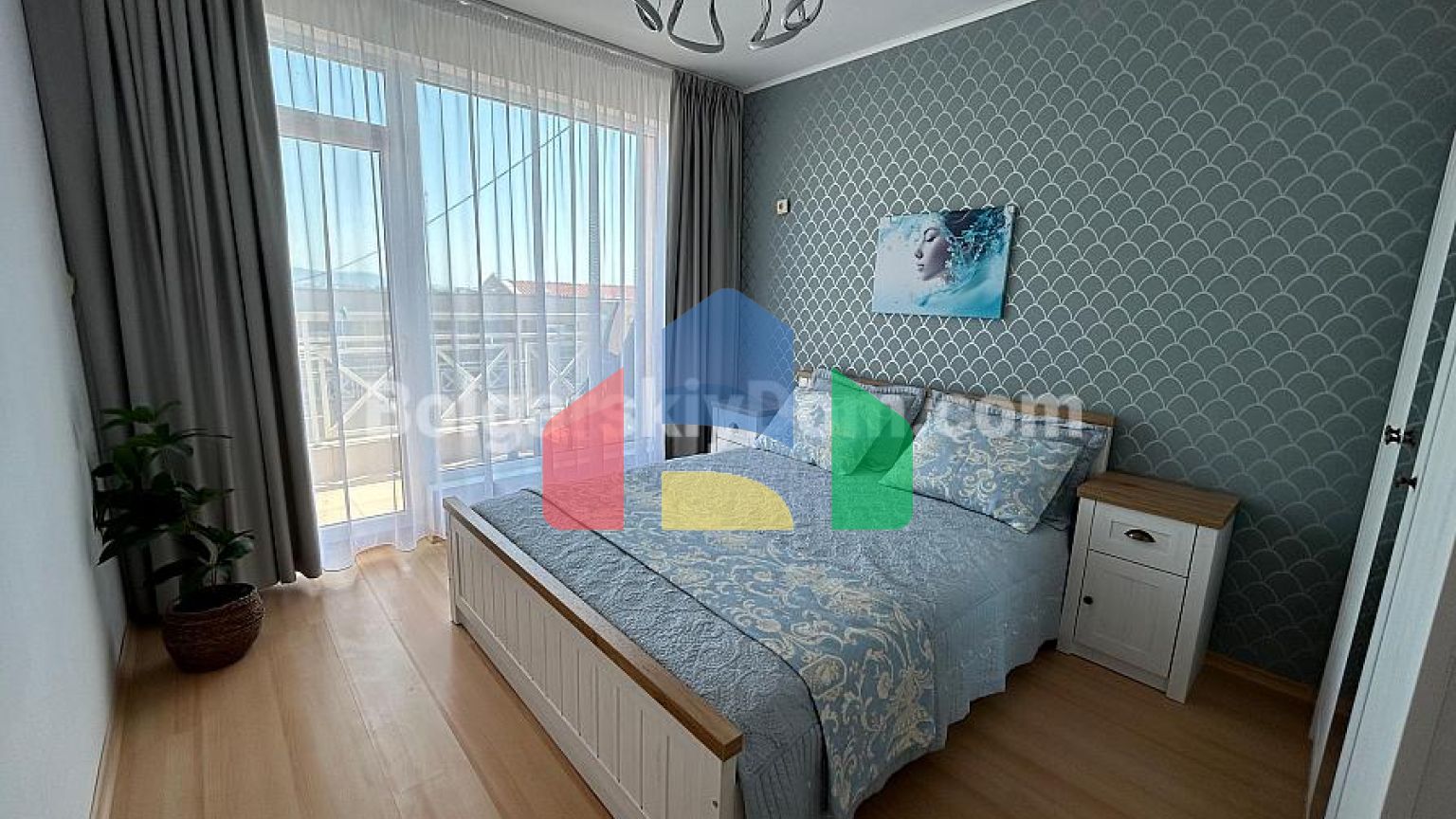 Двокімнатна квартира в Санні Дей 6