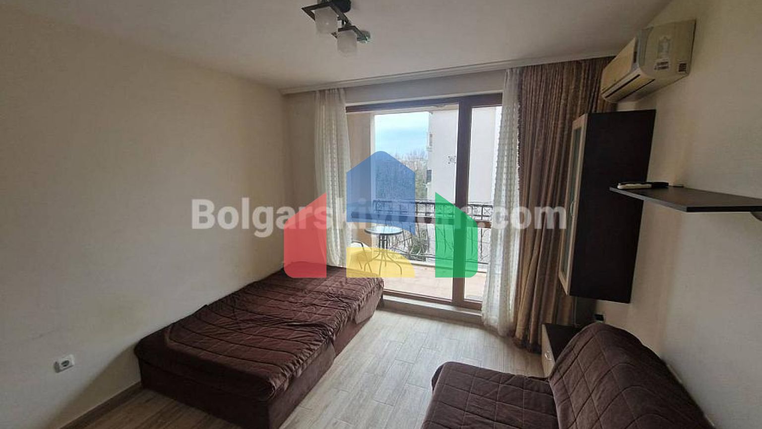 Квартира-студія в Каскадас