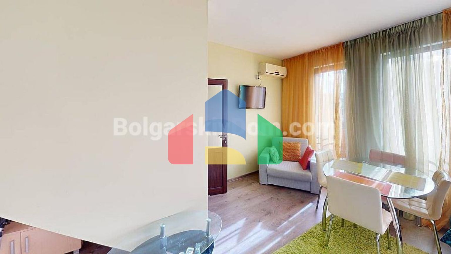 Двокімнатна квартира в Амбер Біч