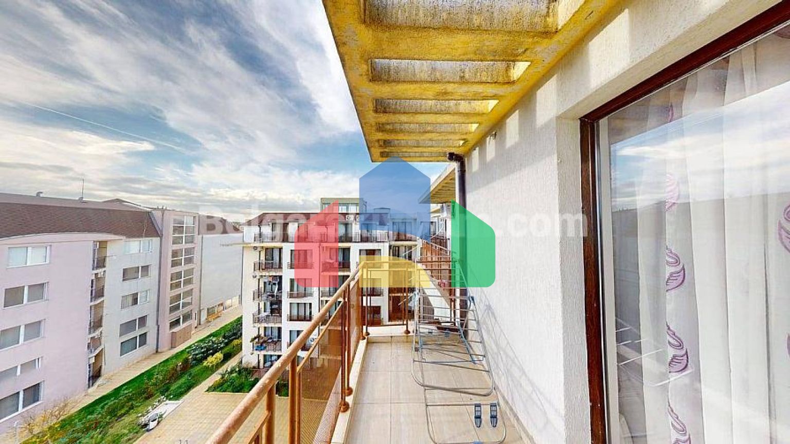 Двокімнатна квартира в Амбер Біч