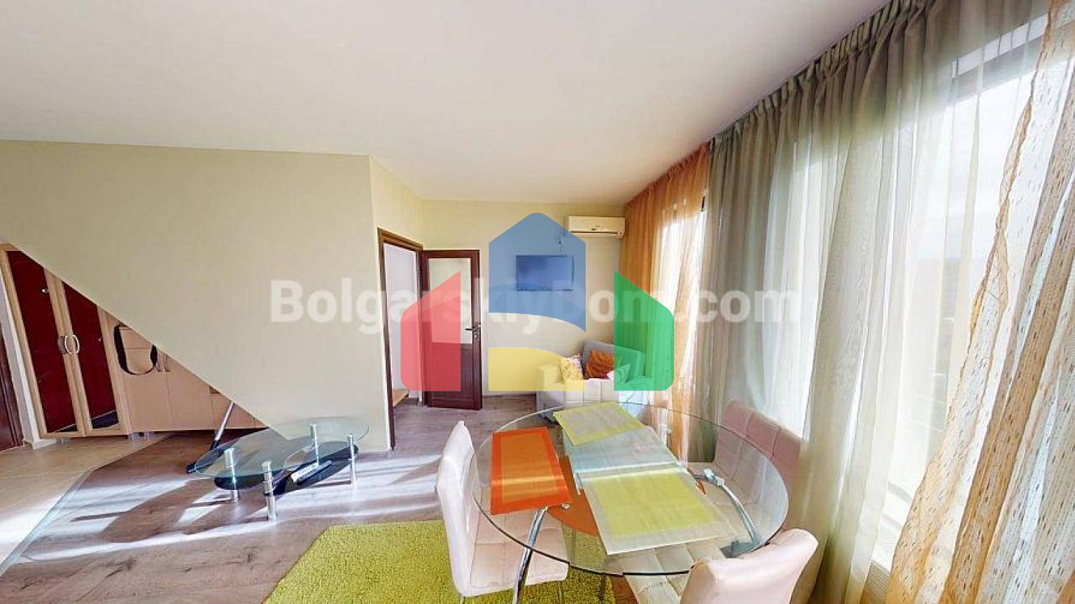 Двокімнатна квартира в Амбер Біч