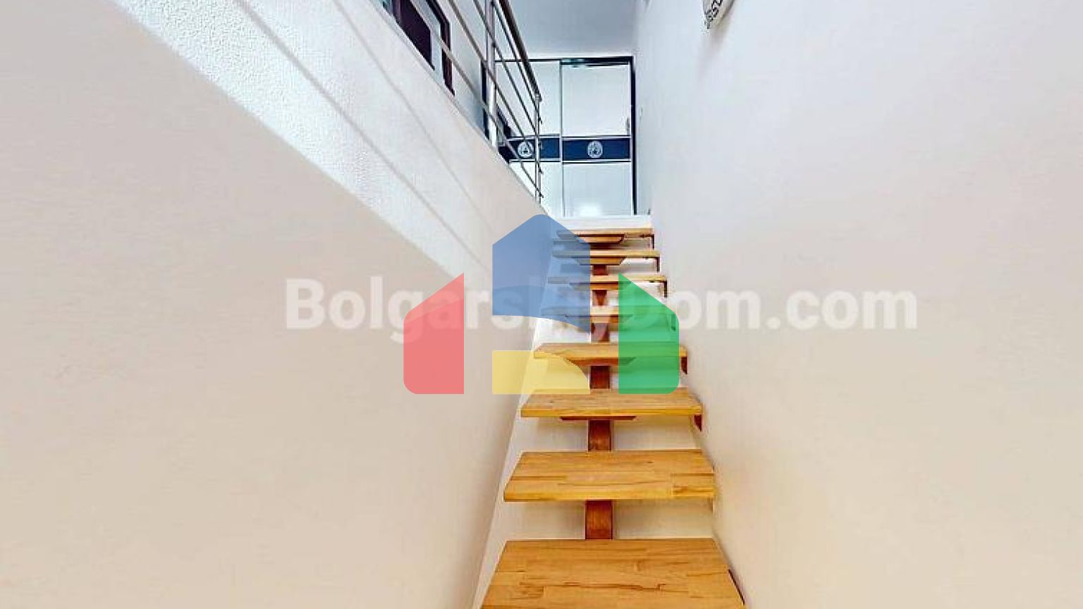 Двокімнатна квартира в Амбер Біч