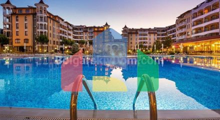 Двокімнатна квартира в Роял Сан