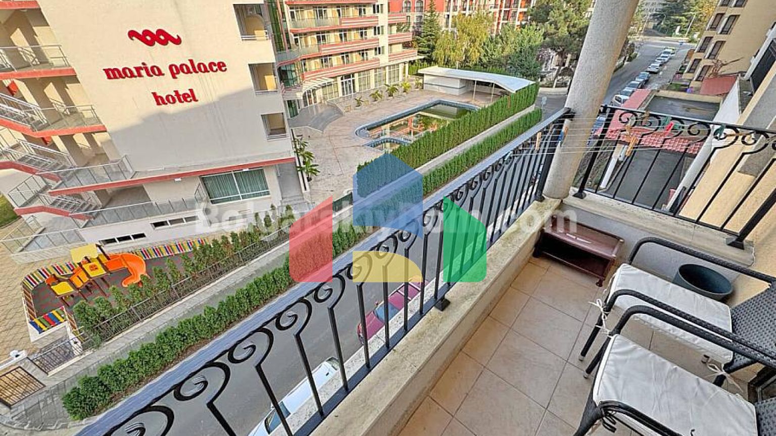 Двокімнатна квартира в Роял Сан