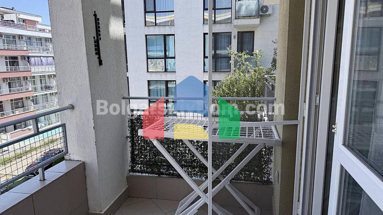 Квартира-студія в Сансет Біч 2