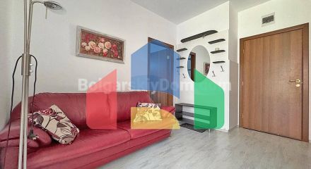 Трикімнатна квартира в Санні Дей 6