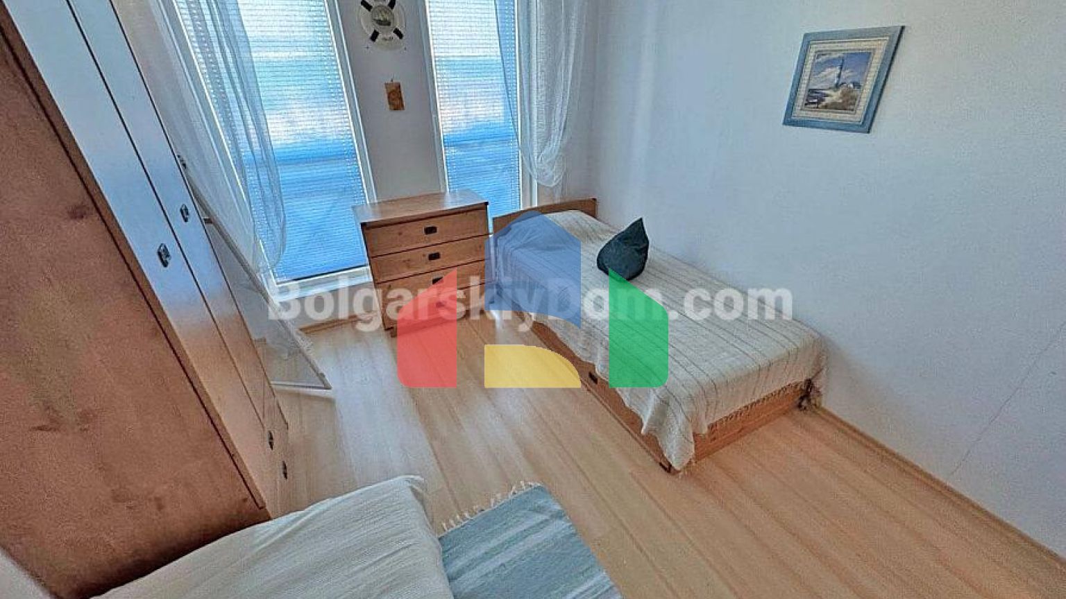 Трикімнатна квартира в Санні Дей 6