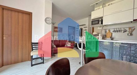 Трикімнатна квартира в Санні Дей 6