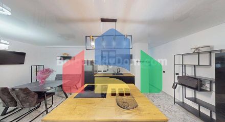 Трикімнатна квартира в Соле Мар