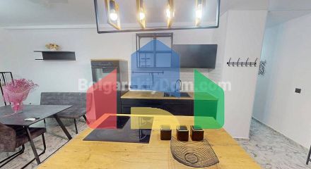 Трикімнатна квартира в Соле Мар