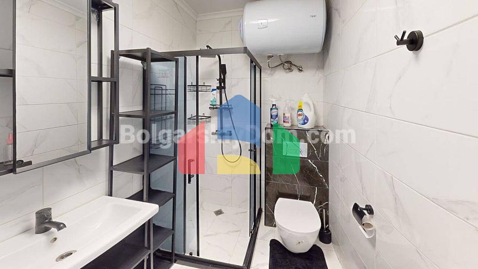 Трикімнатна квартира в Соле Мар