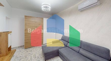 Трикімнатна квартира в Соле Мар