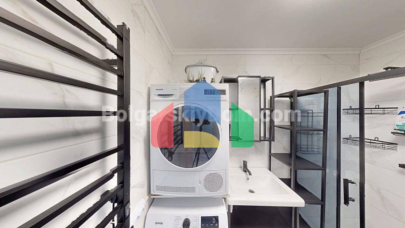 Трикімнатна квартира в Соле Мар