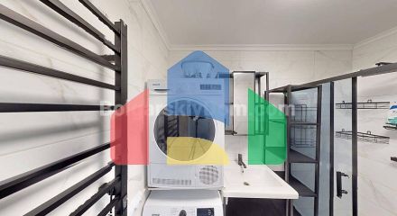 Трикімнатна квартира в Соле Мар