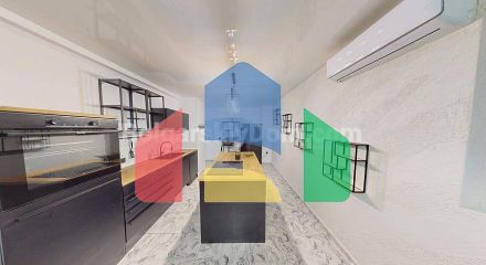 Трикімнатна квартира в Соле Мар