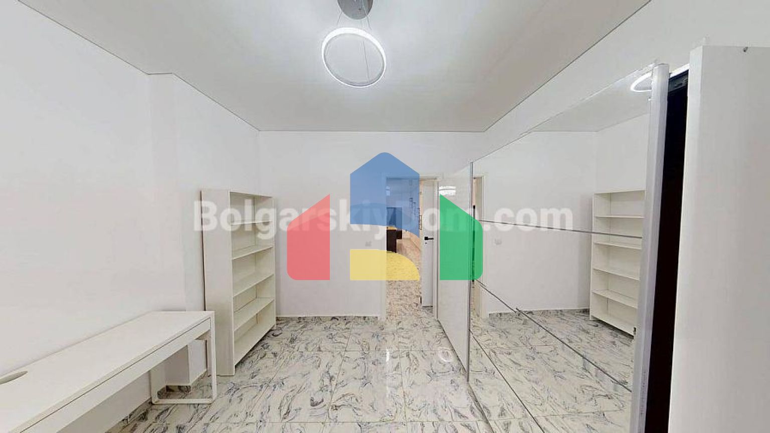 Трикімнатна квартира в Соле Мар