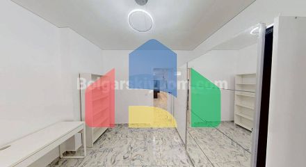 Трикімнатна квартира в Соле Мар