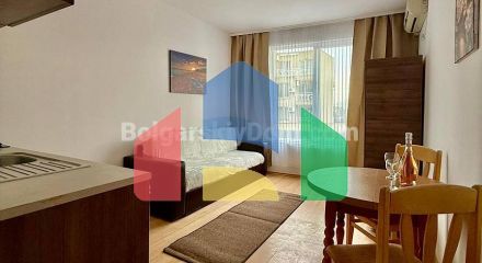 Квартира-студія в Санні Дей 3