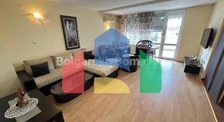 Трикімнатна квартира в Санні Форт