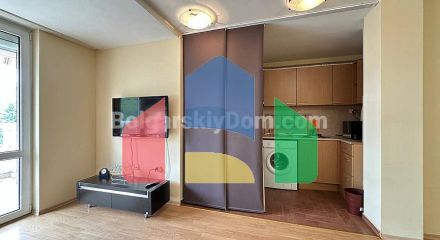 Трикімнатна квартира в Санні Форт