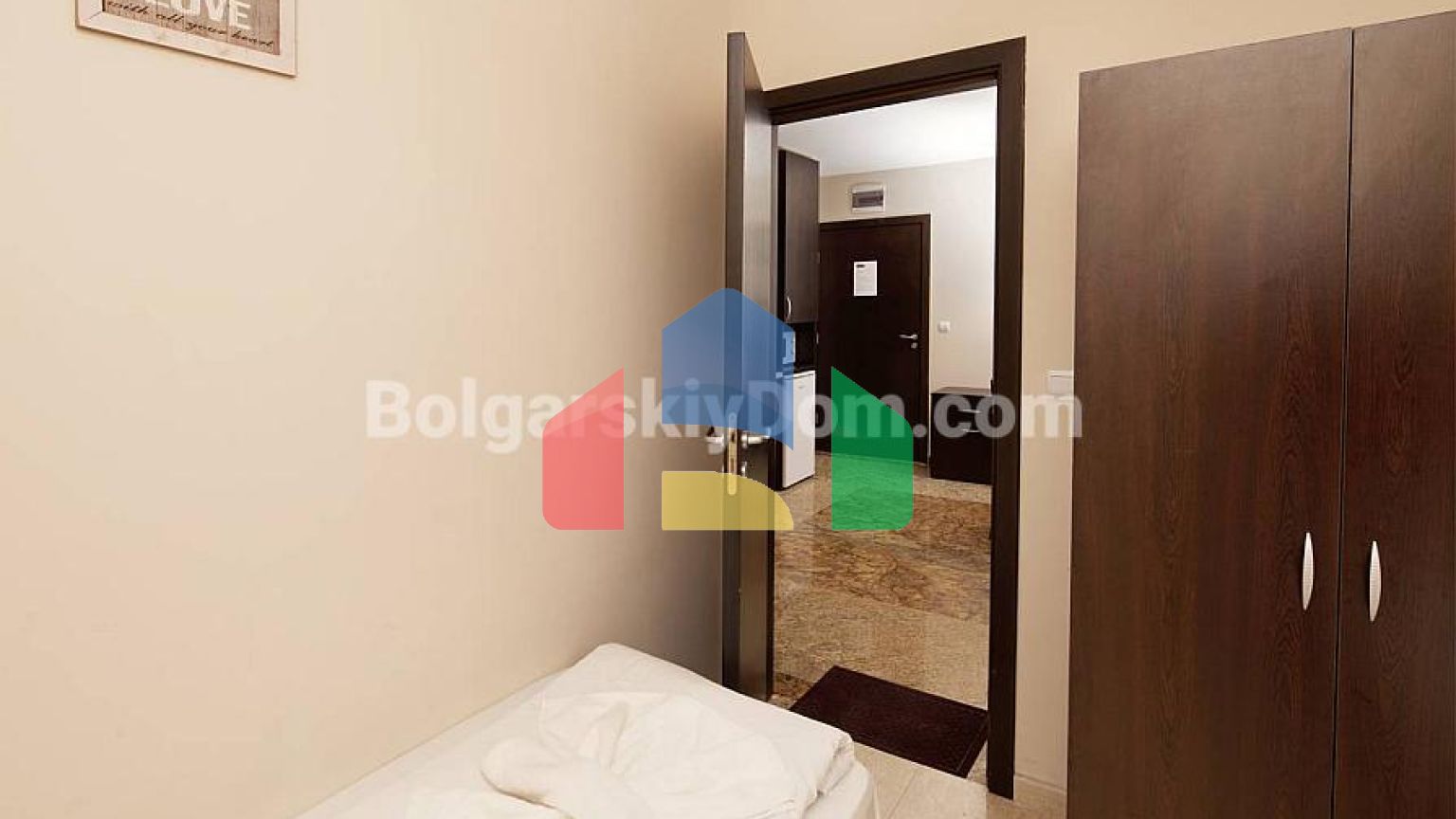 Трикімнатна квартира в Амара