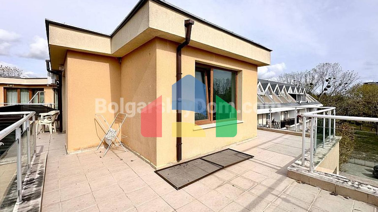 Квартира-студія в Амадеус 11