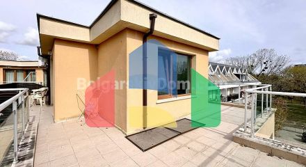 Квартира-студія в Амадеус 11