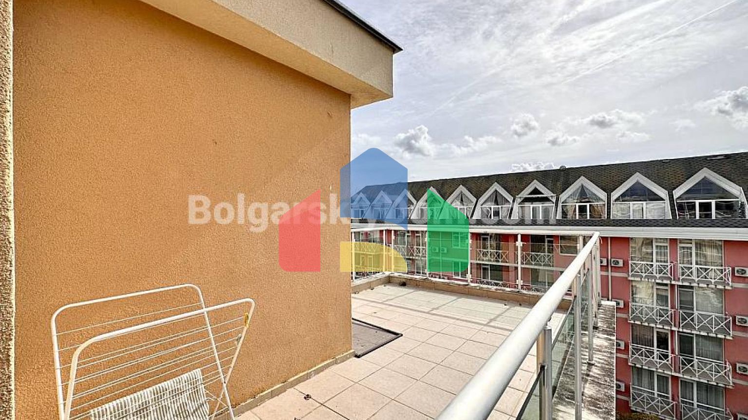 Квартира-студія в Амадеус 11