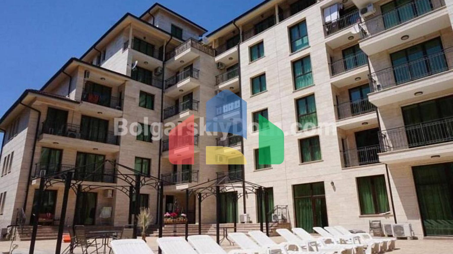 Квартира-студія в Амадеус 11