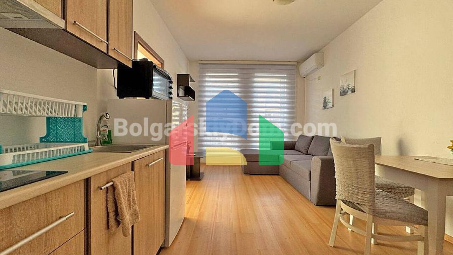 Двокімнатна квартира в Санні Дей 6