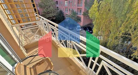 Двокімнатна квартира в Санні Дей 6