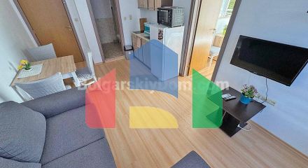 Двокімнатна квартира в Санні Дей 6