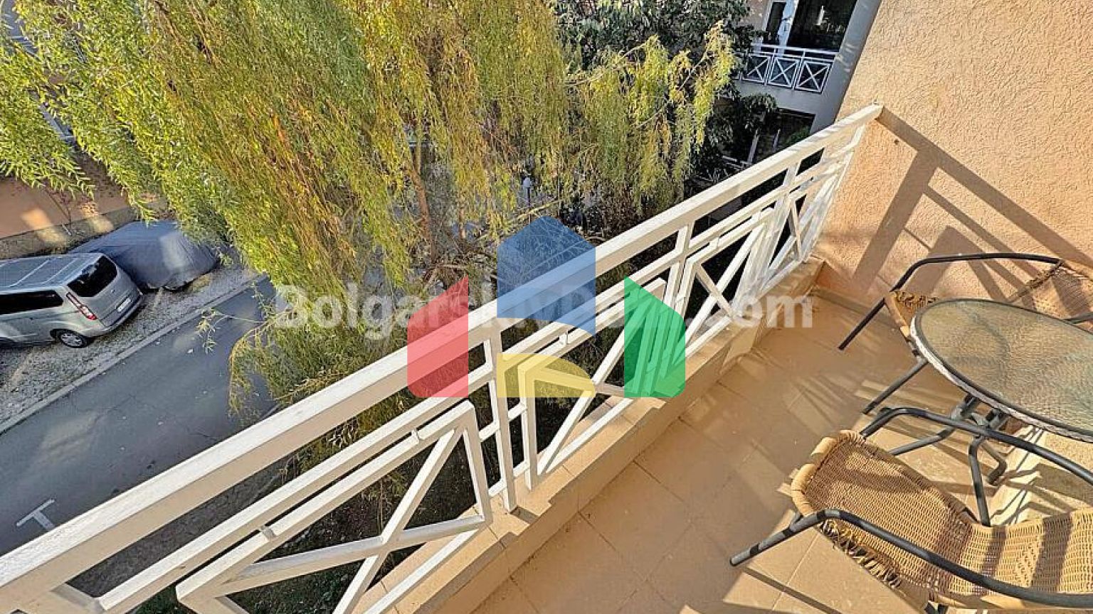 Двокімнатна квартира в Санні Дей 6