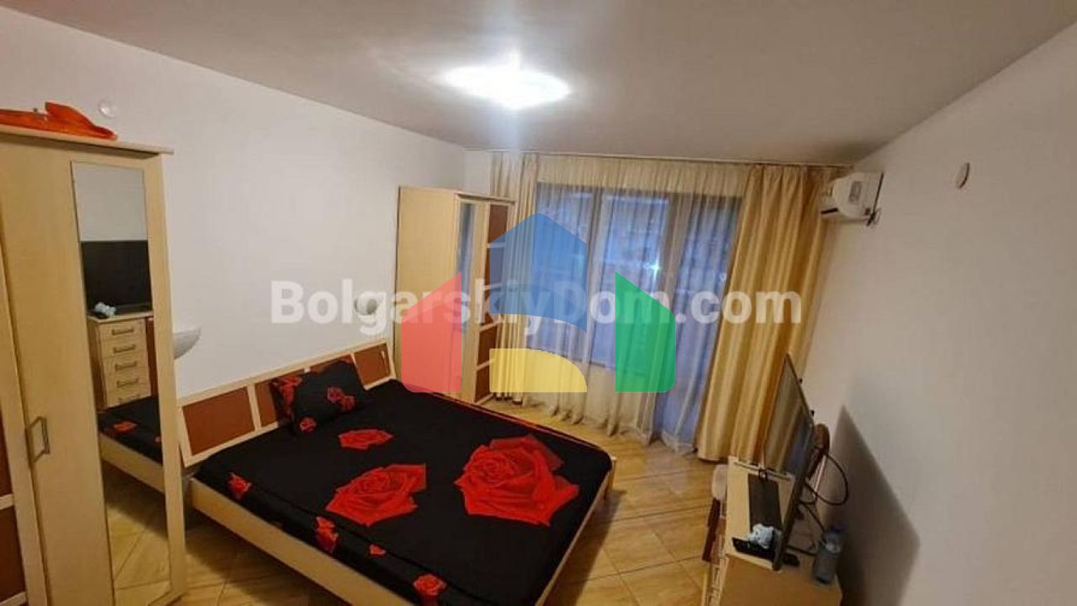 Трикімнатна квартира в Голден Дрімс