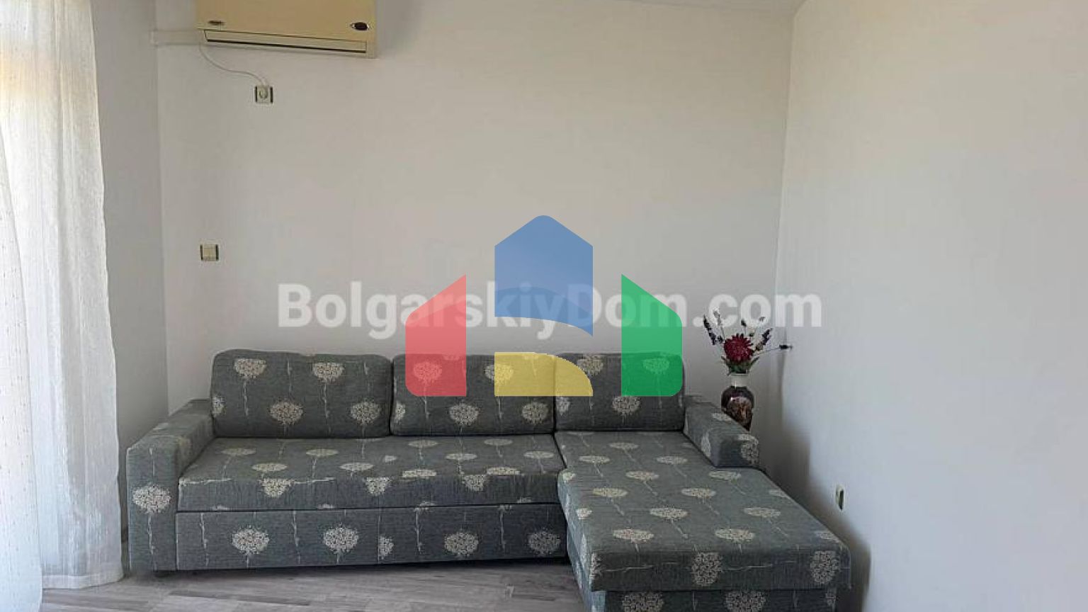 Квартира-студія в Санні Дей 5