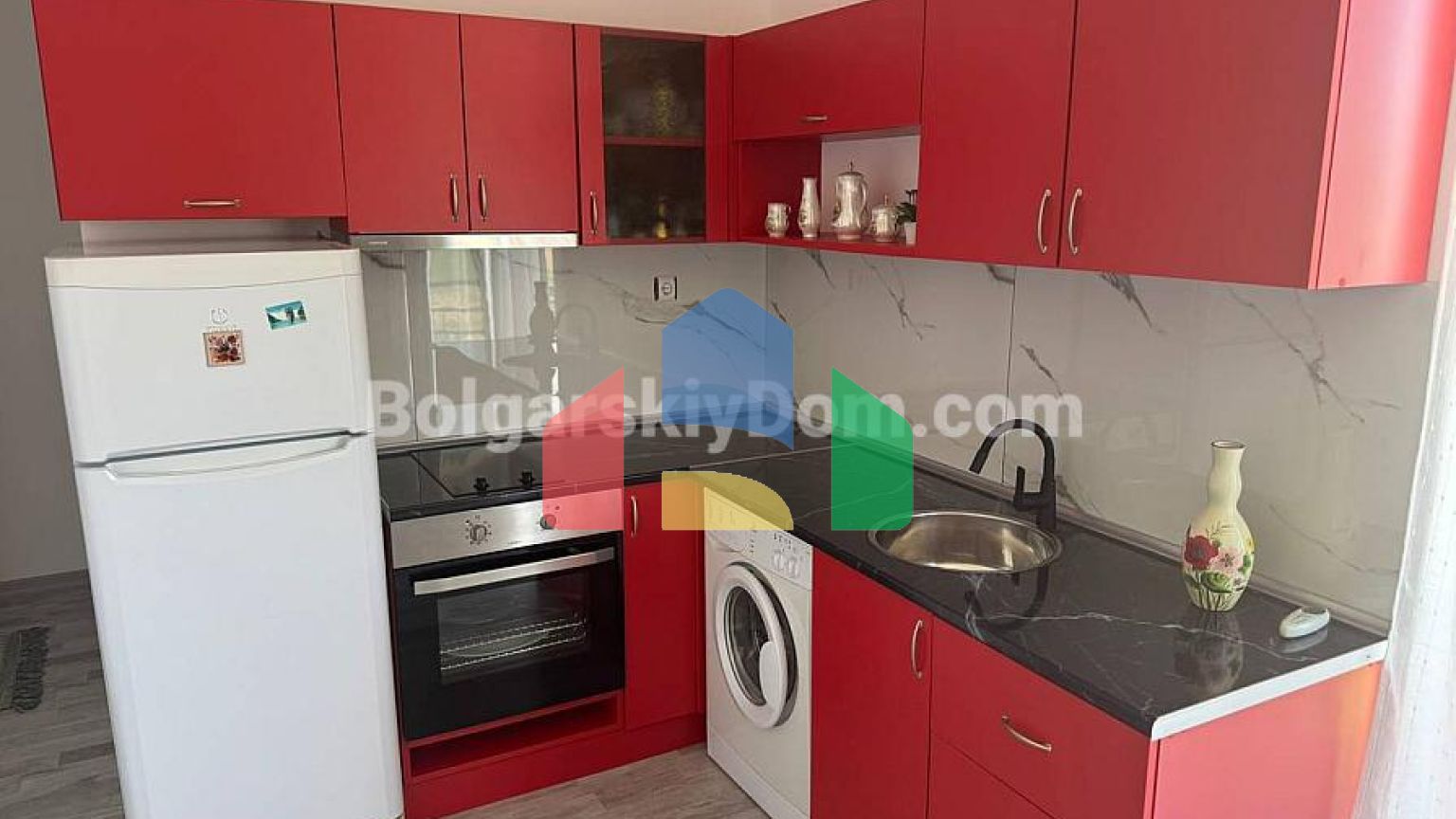 Квартира-студія в Санні Дей 5