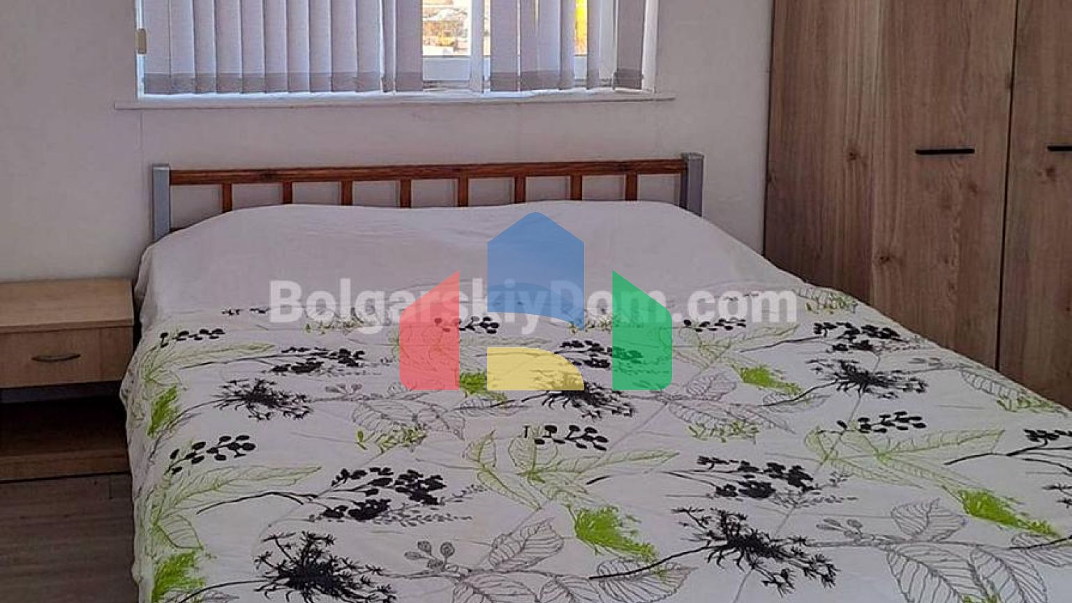 Трикімнатна квартира в Балкан Бриз 1