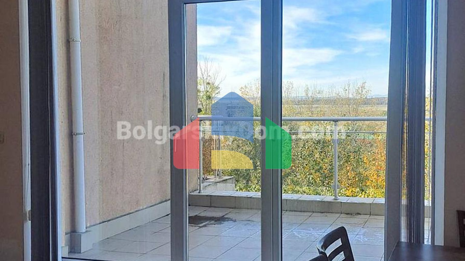 Трикімнатна квартира в Балкан Бриз 1