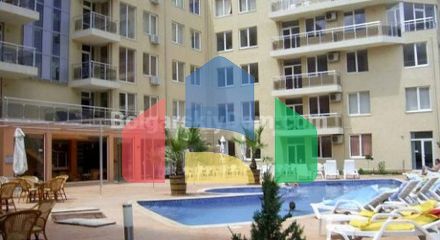 Трикімнатна квартира в Балкан Бриз 1