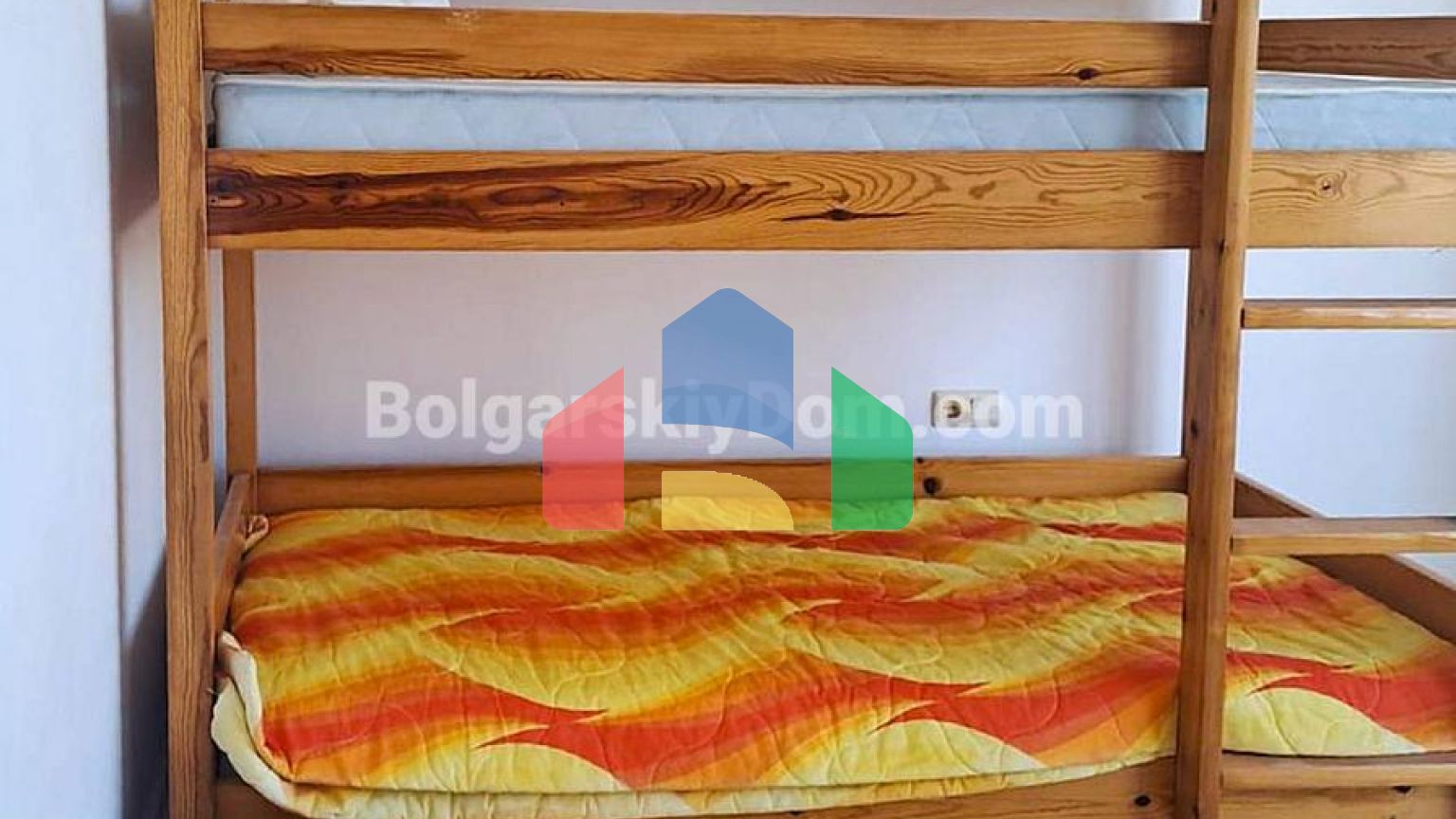 Трикімнатна квартира в Балкан Бриз 1