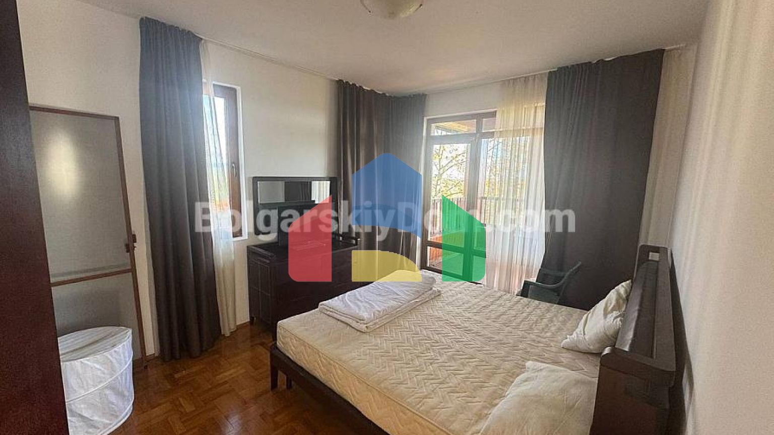 Дом во Флорал Хиллс