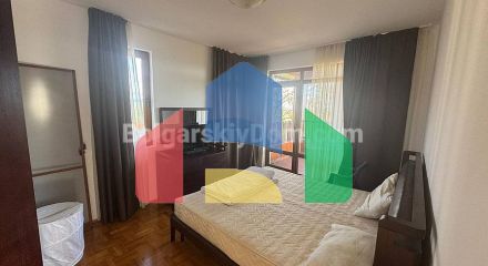 Дом во Флорал Хиллс