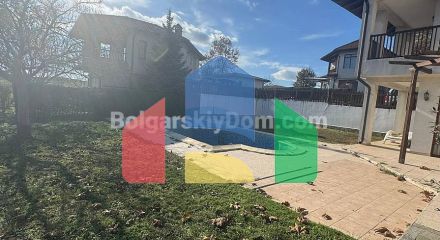 Дом во Флорал Хиллс