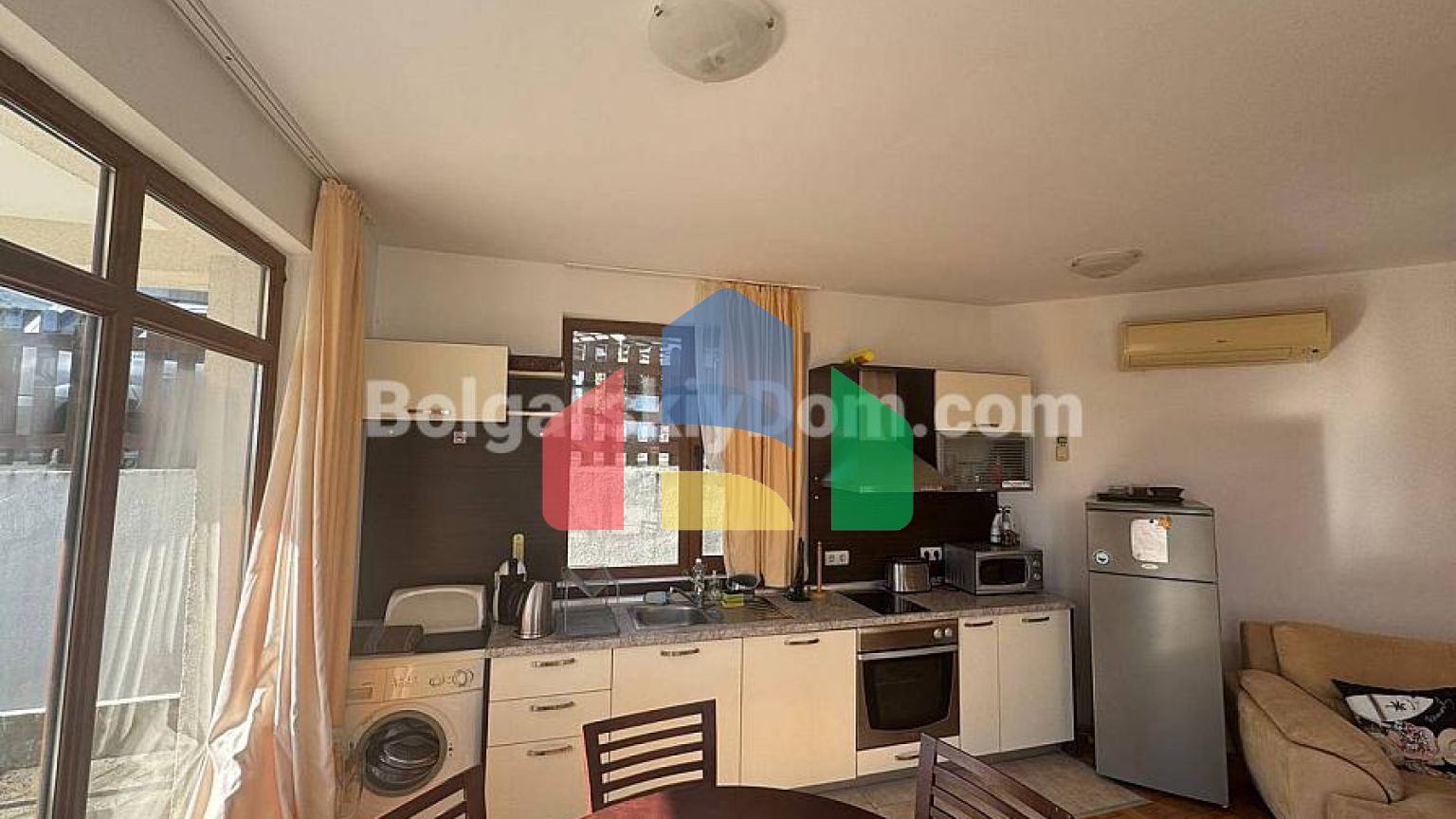 Дом во Флорал Хиллс