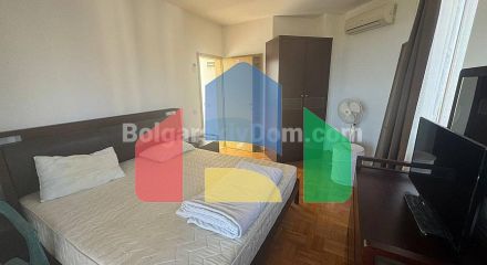 Дом во Флорал Хиллс