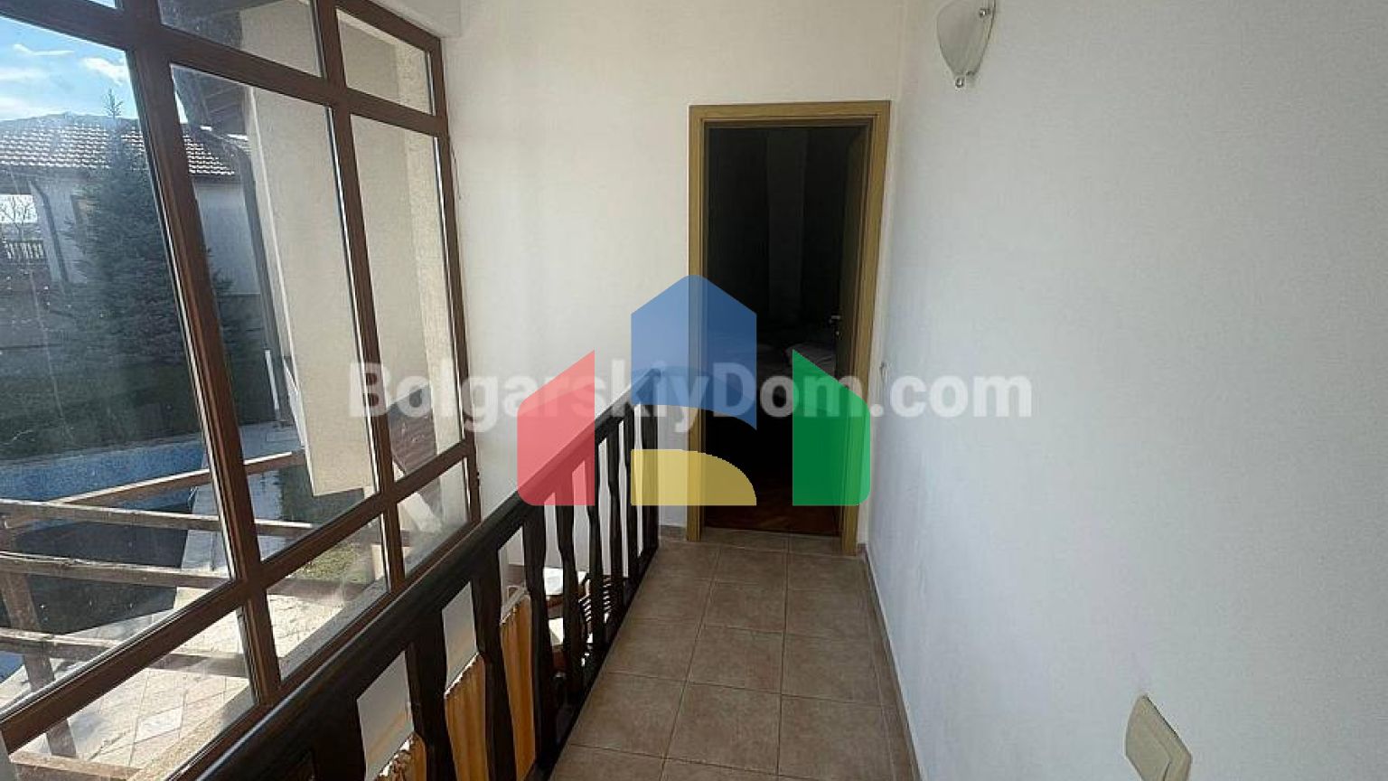 Дом во Флорал Хиллс