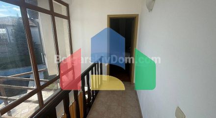 Дом во Флорал Хиллс