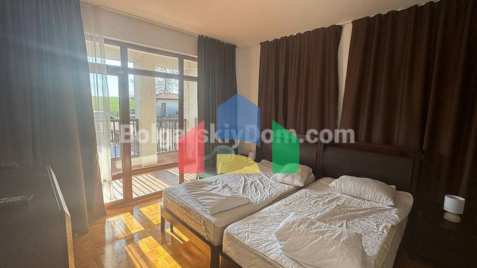 Дом во Флорал Хиллс