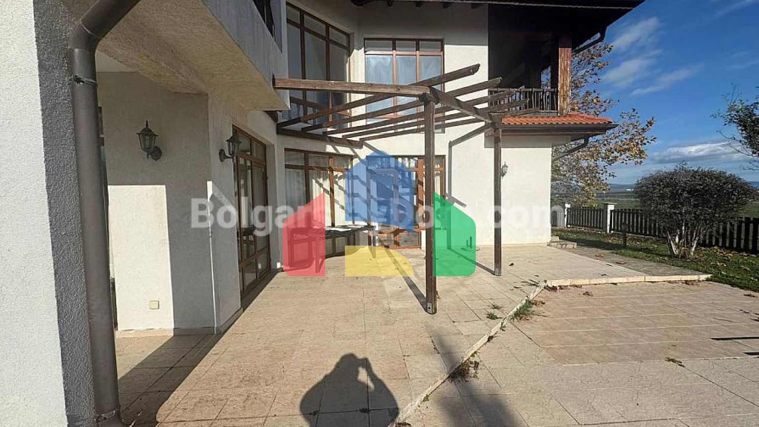 Дом во Флорал Хиллс